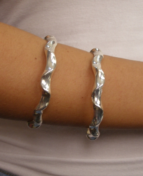 Sterling Silver Small Wave Bracelet 
