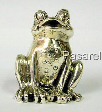 Silver Sitting Frog Miniature